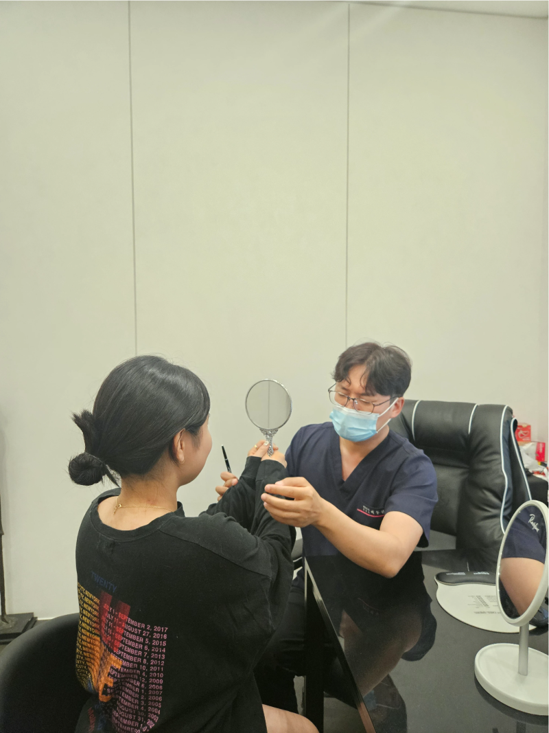 청주성안길피부과 진료, 탄력은 어디서 먼저 무너질까요?